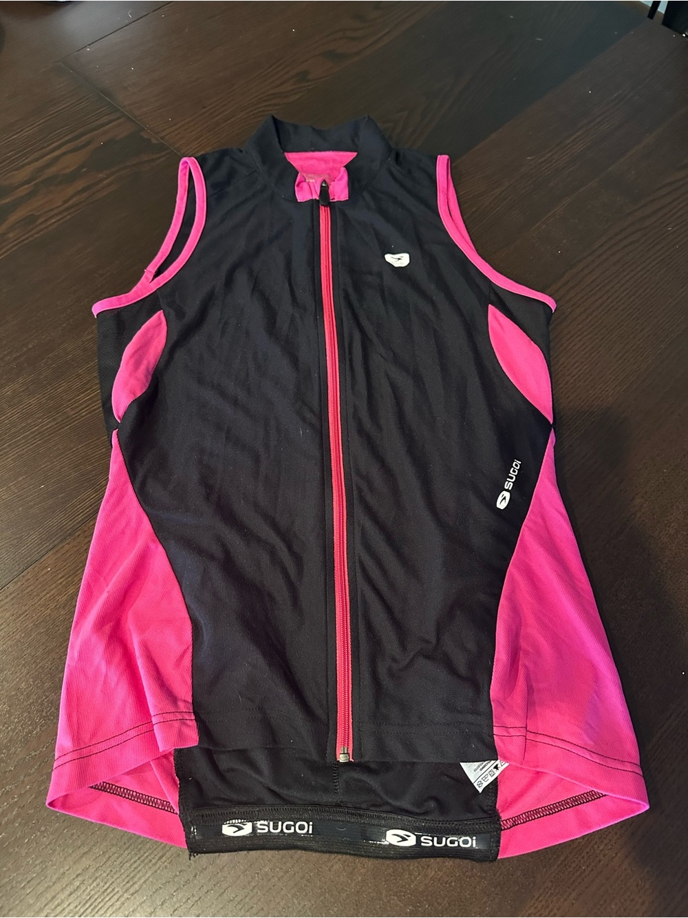 SUGOI Black and Hot Pink Zip-Front Women's cycling vest